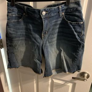Maurice’s size 14 shorts